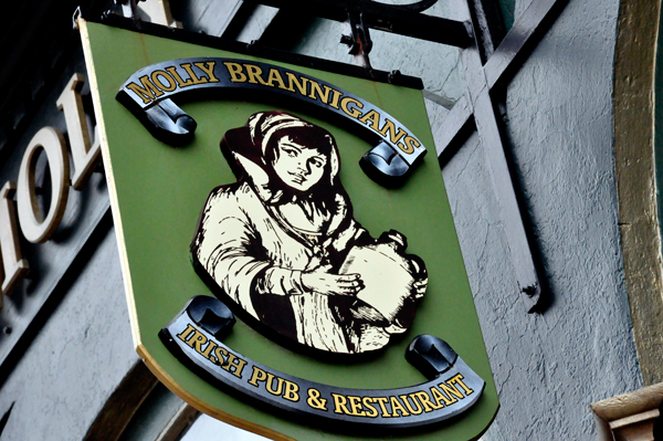 Molly Brannigan’s Irish Pub sign